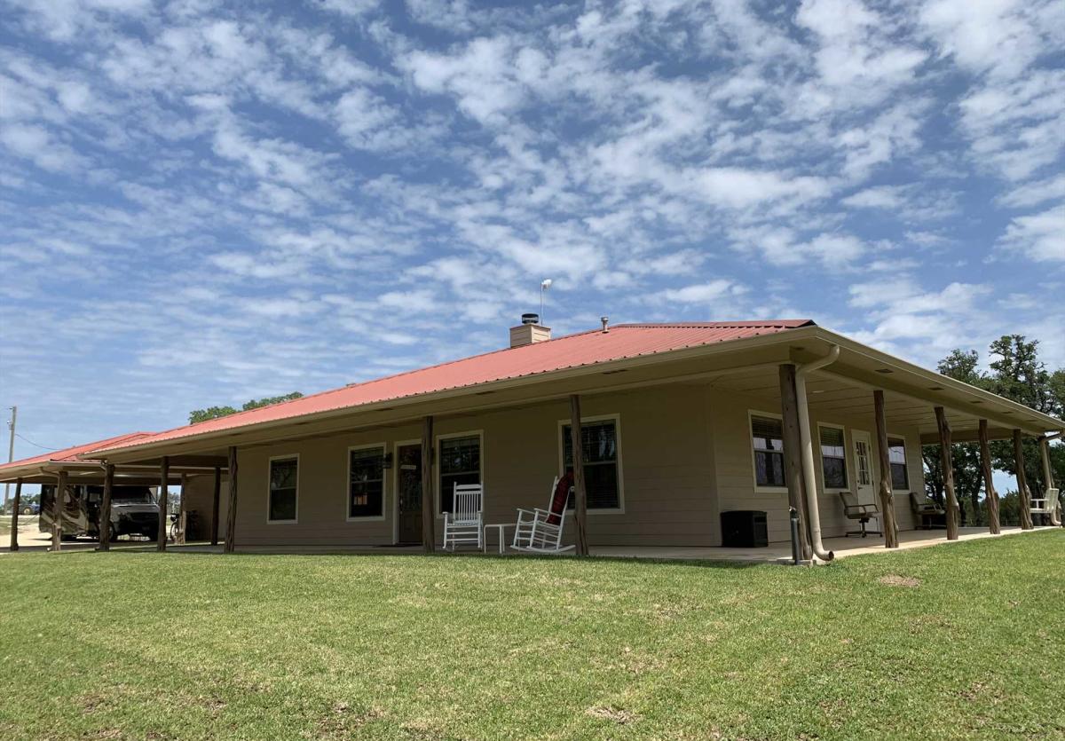 Omie's Ranch Haus