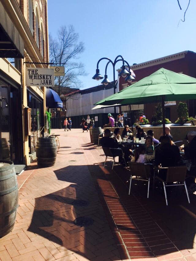 Outdoor Dining In Charlottesville Va Ricetta ed ingredienti dei