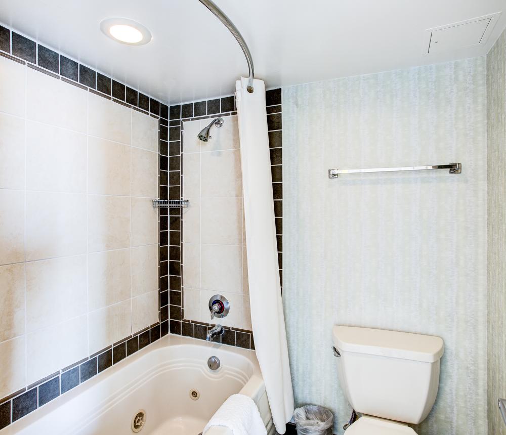 Suite Oceanfront / City View