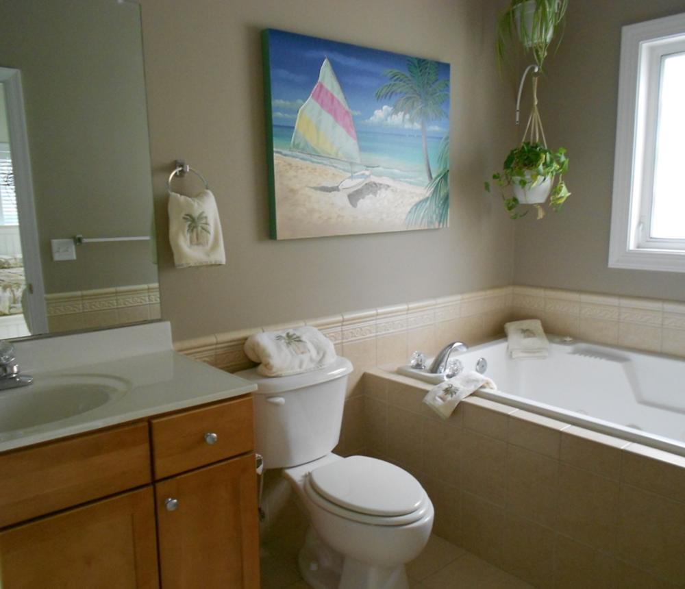 Atlantic Breeze, Oceanfront Resort Beach, Virginia Beach Vacation Home Rentals AtOurBeachHouse.com