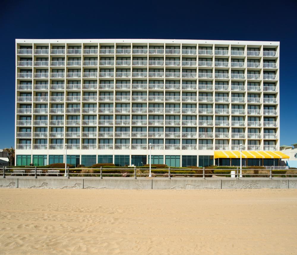 Holiday Inn Express & Suites Virginia Beach Oceanfront