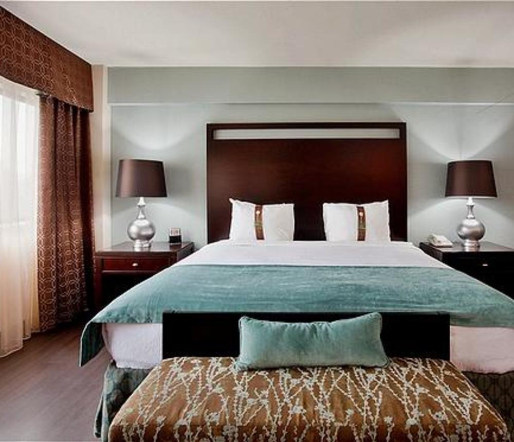 King Executive Suite