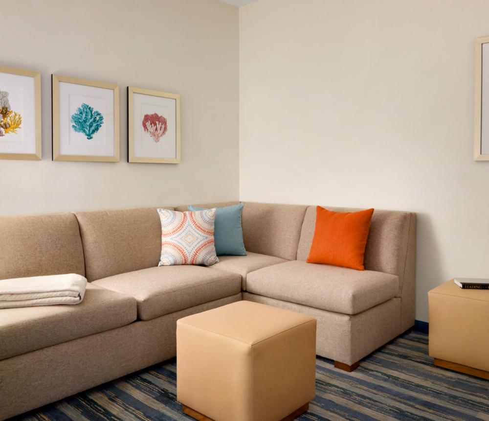 Studio Kitchen Suite | Two Queen Beds