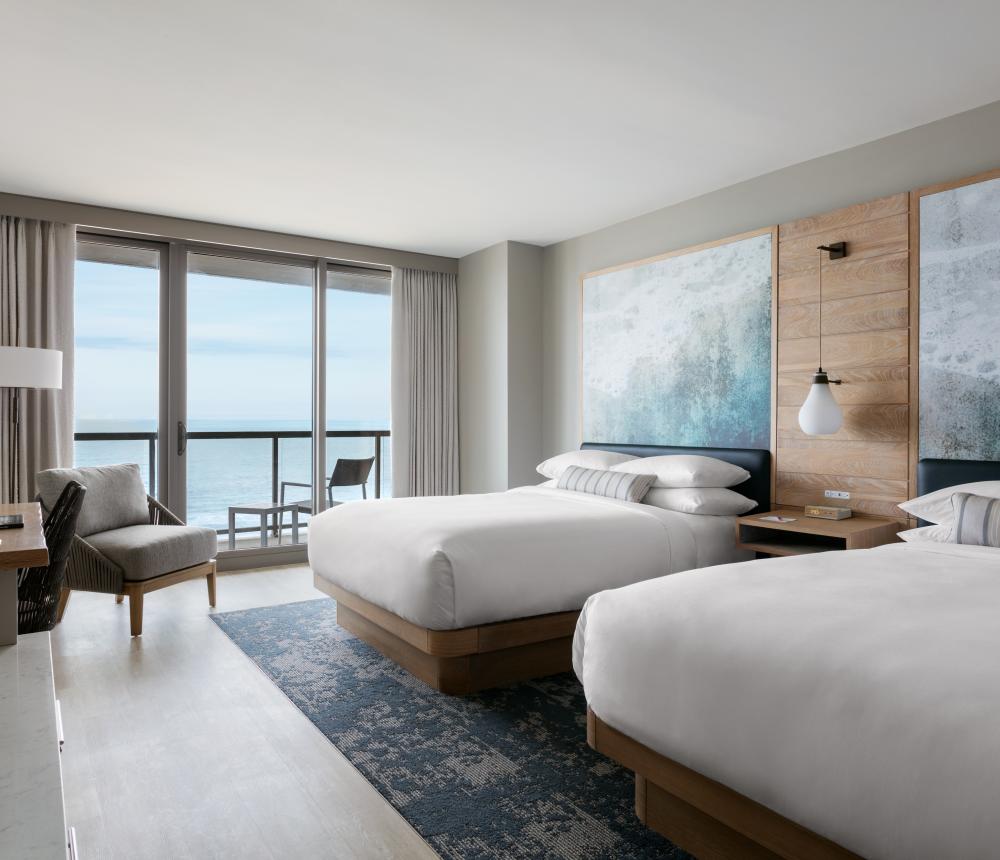 Oceanfront Double Queen Guestroom
