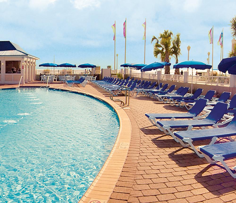 OutdoorPool.jpg