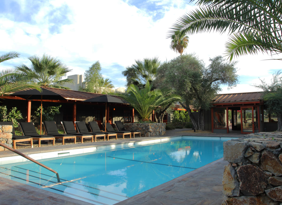 Sparrows Lodge Palm Springs pool