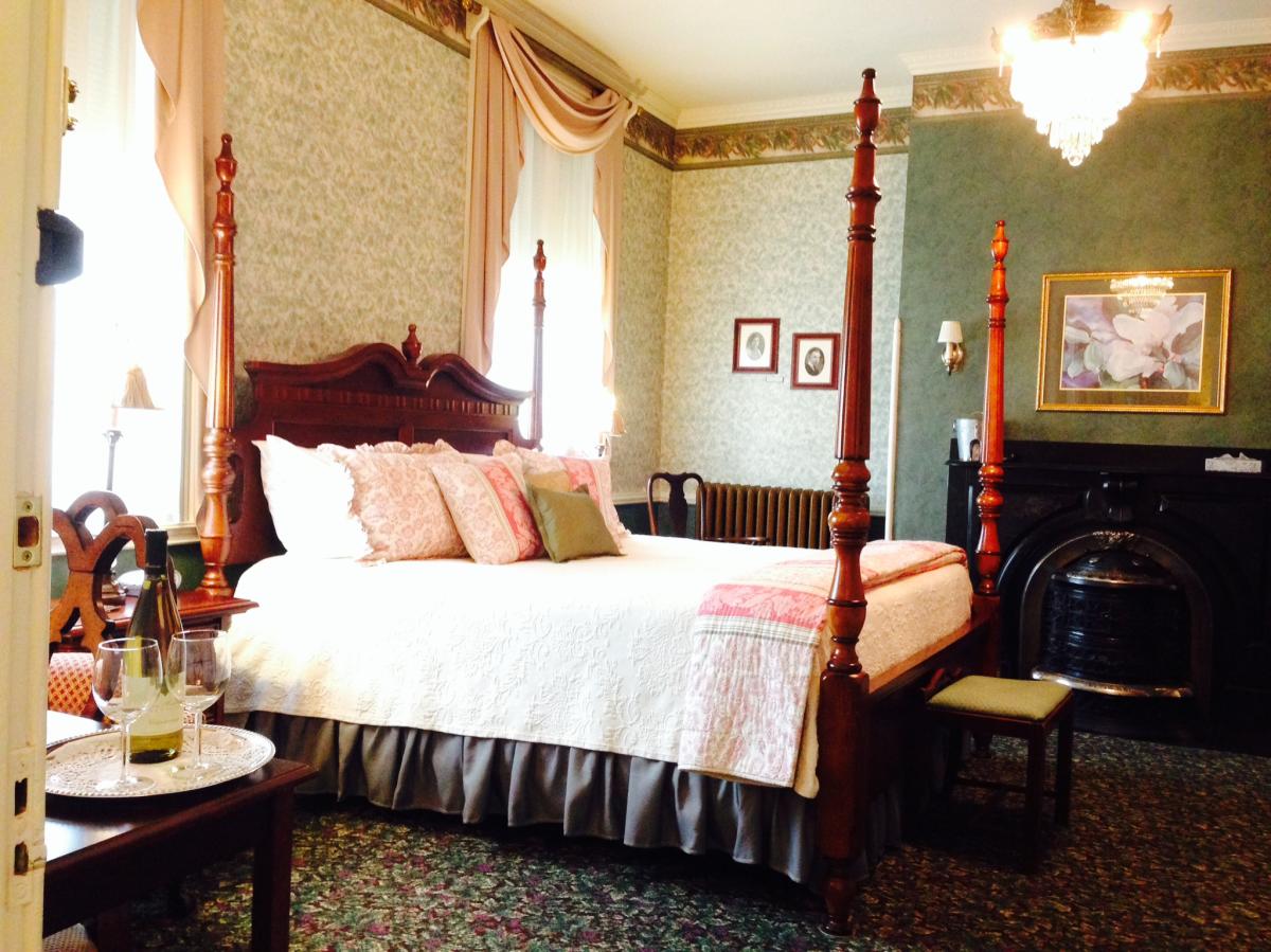 Carlisle House B&B