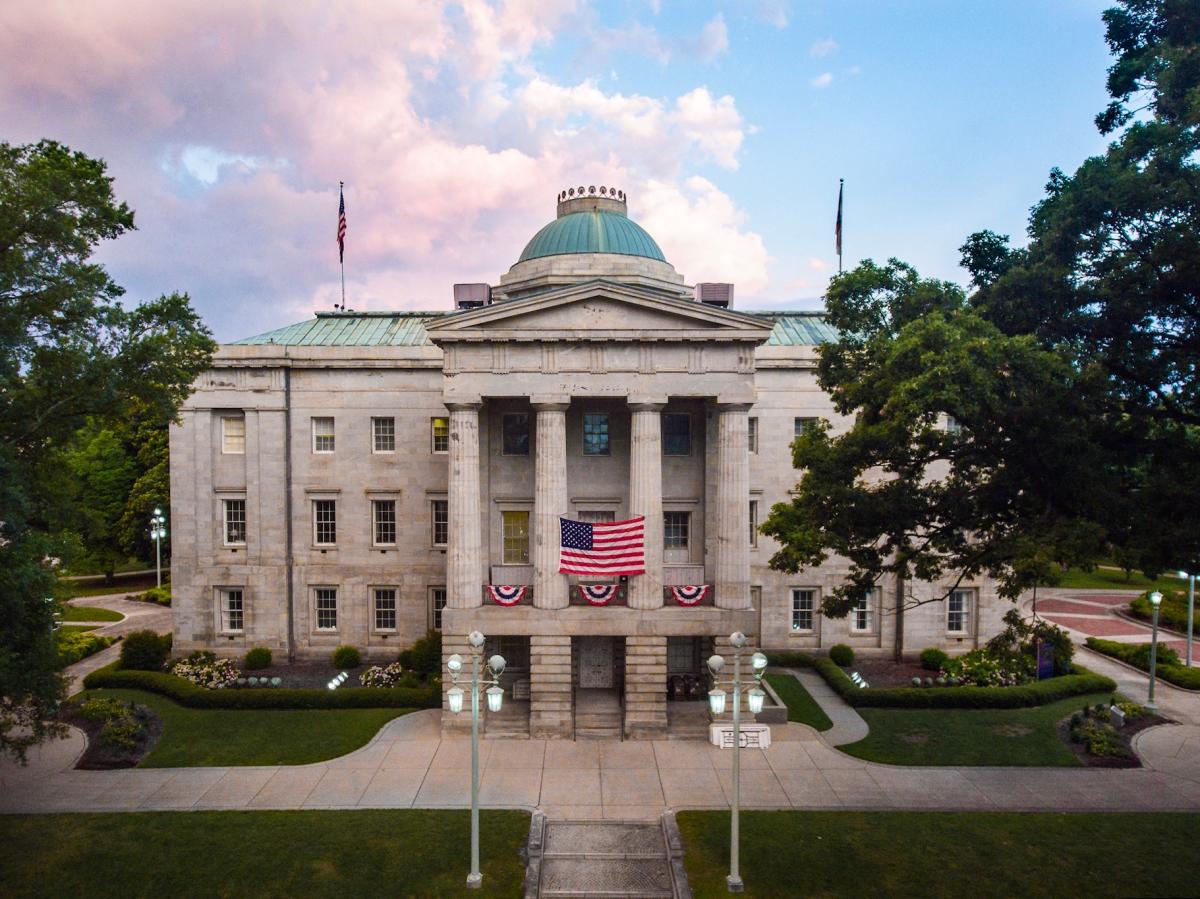 north carolina state capitol building tours