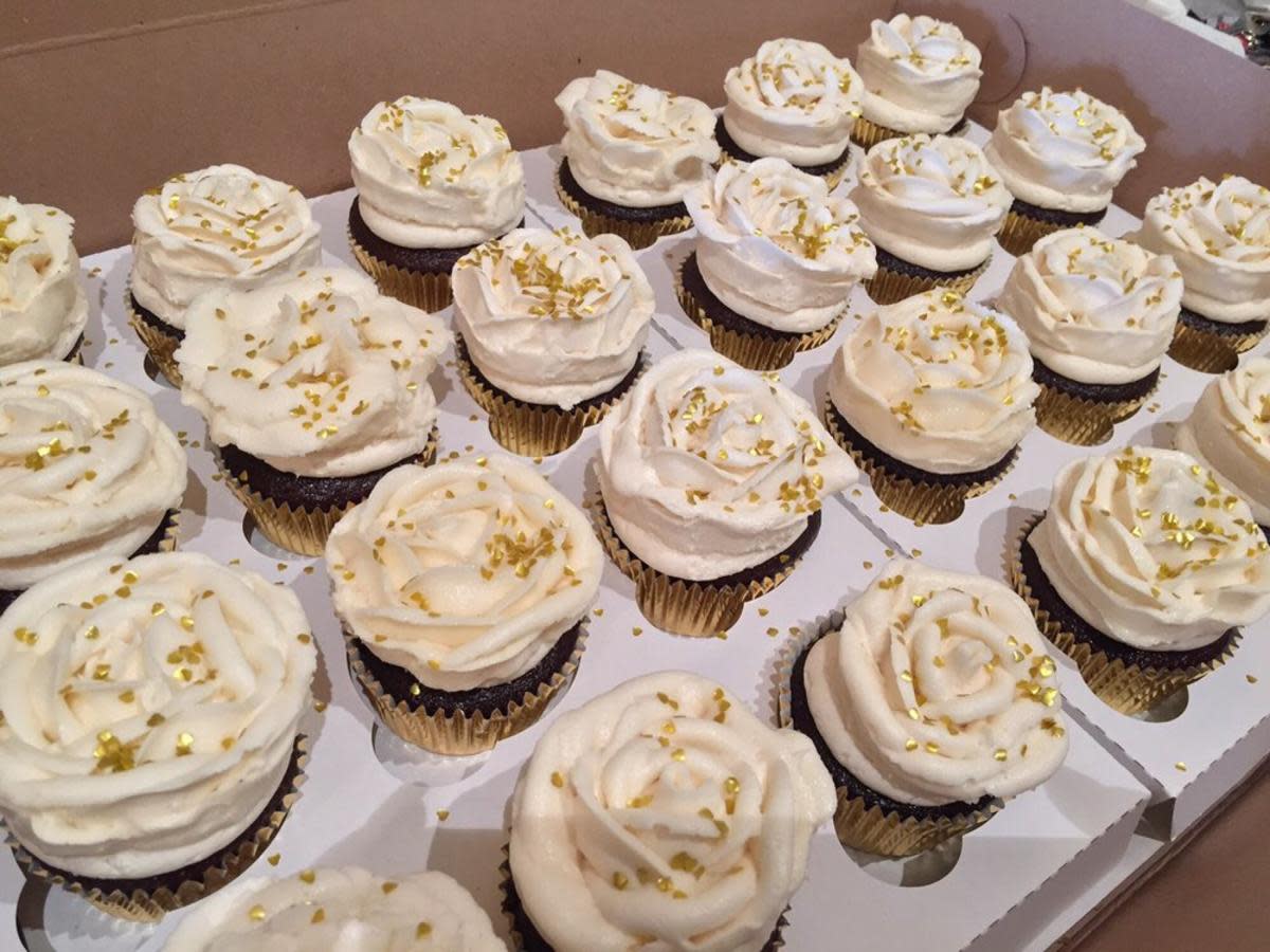 Bakeries in Huntington Beach Cupcakes in Huntington Beach