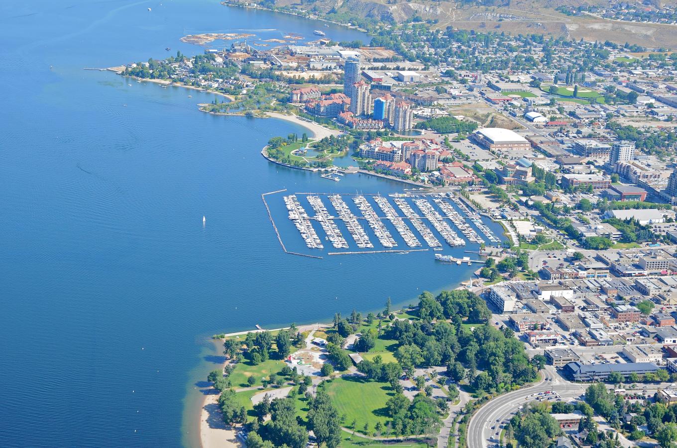 kelowna yacht club parking