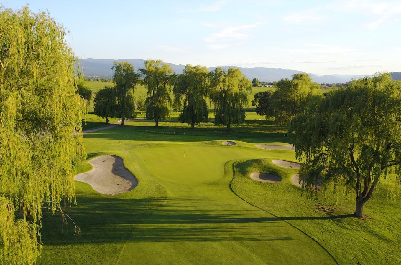 Kelowna Springs Hole #8