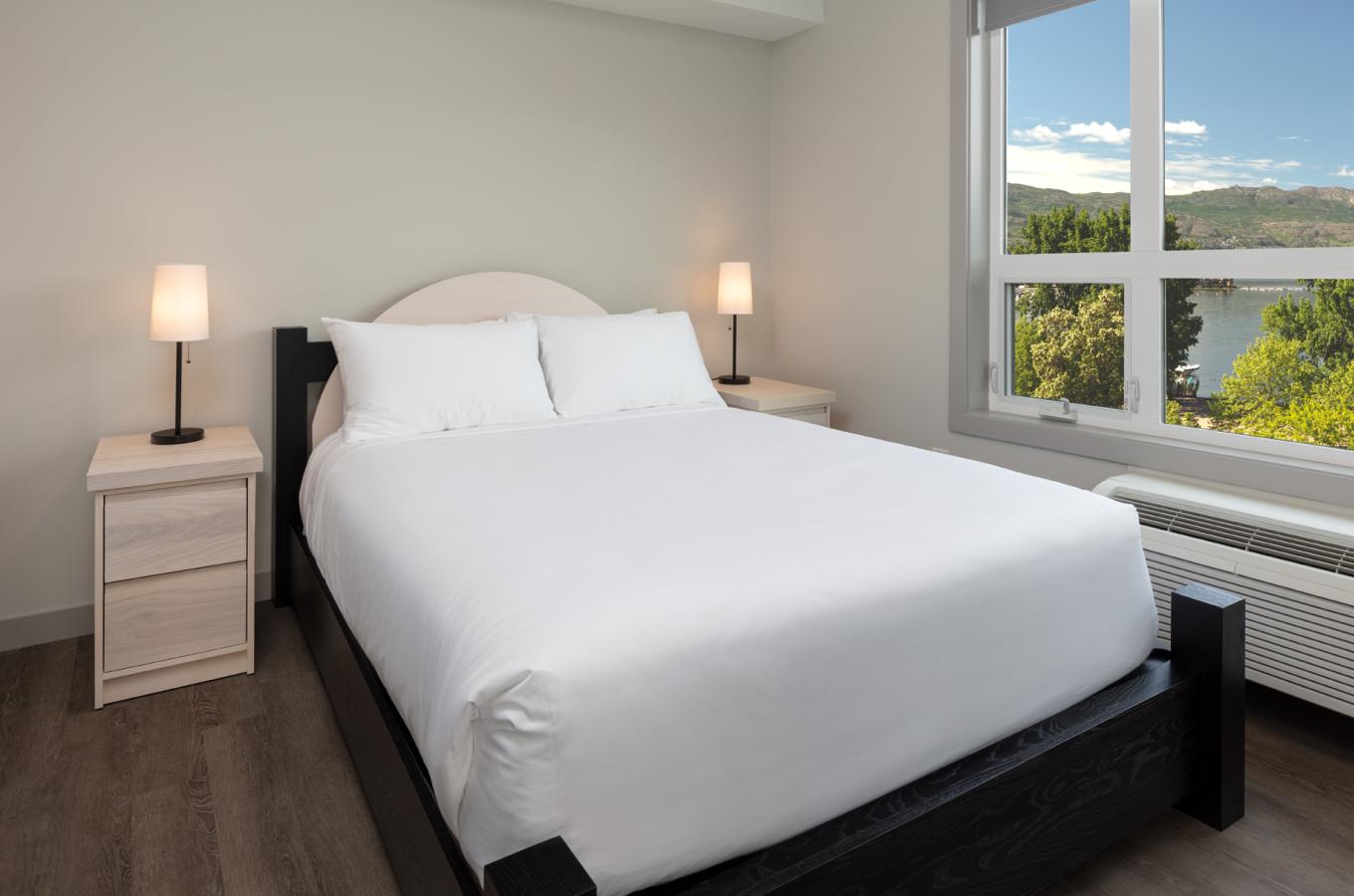 The Shore Kelowna - Suites