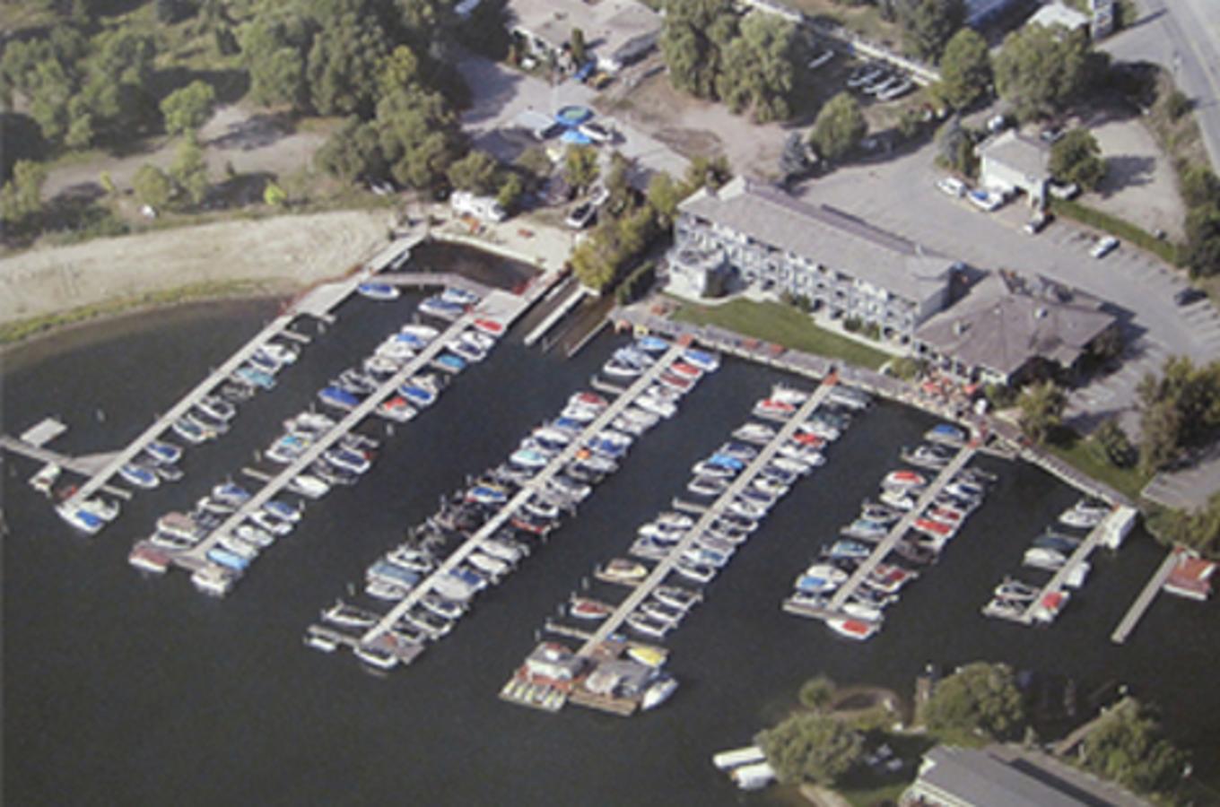Turtle-Bay-Marina.jpg