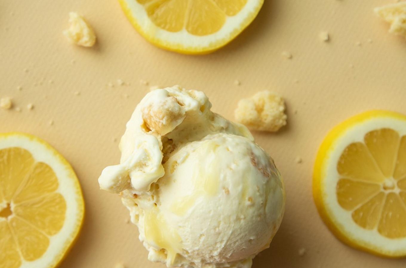 scoop of lemon crumble custard