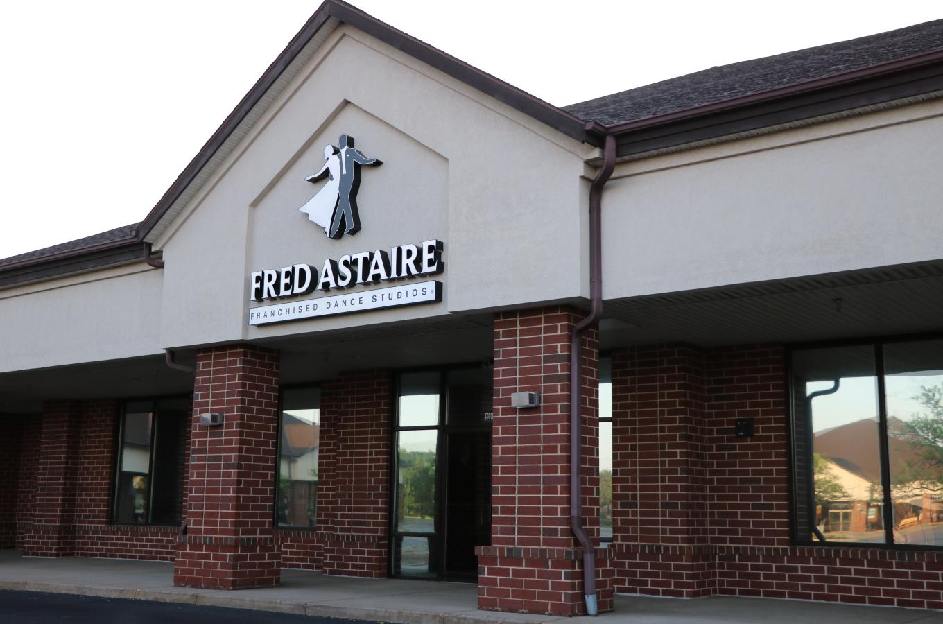 Front of Fred staire Building V Pic