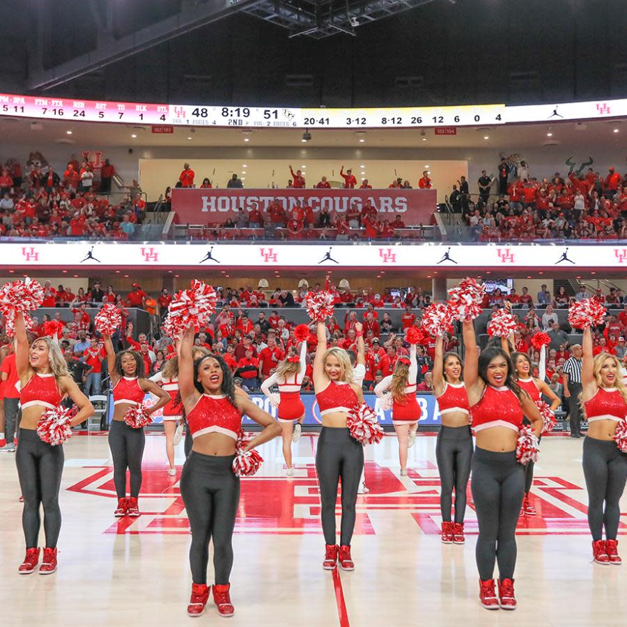 UH Cheerleaders