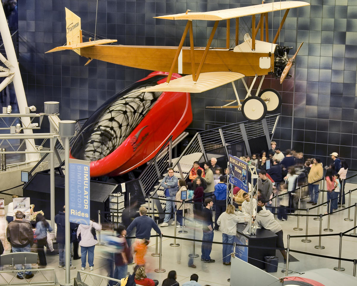 Flight Simulators at the National Air and Space Museum Steven F. Udvar-Hazy Center