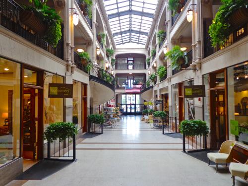 Grove Arcade Interior