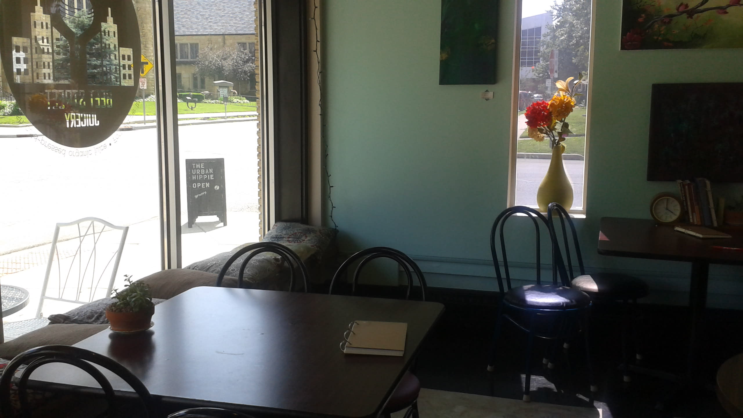 Interior layout of Beet Street Juicery