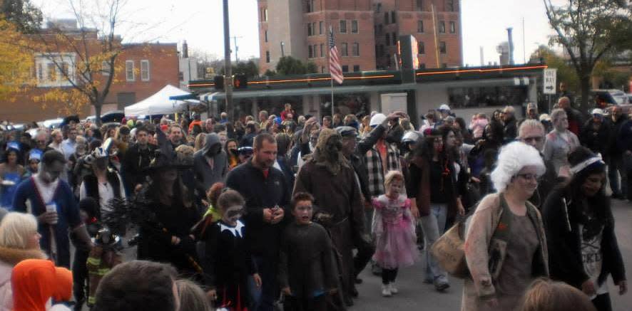 Even zombies love Cindy's Diner!