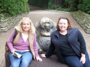 The classic Children's Zoo pic with the orangutan statue