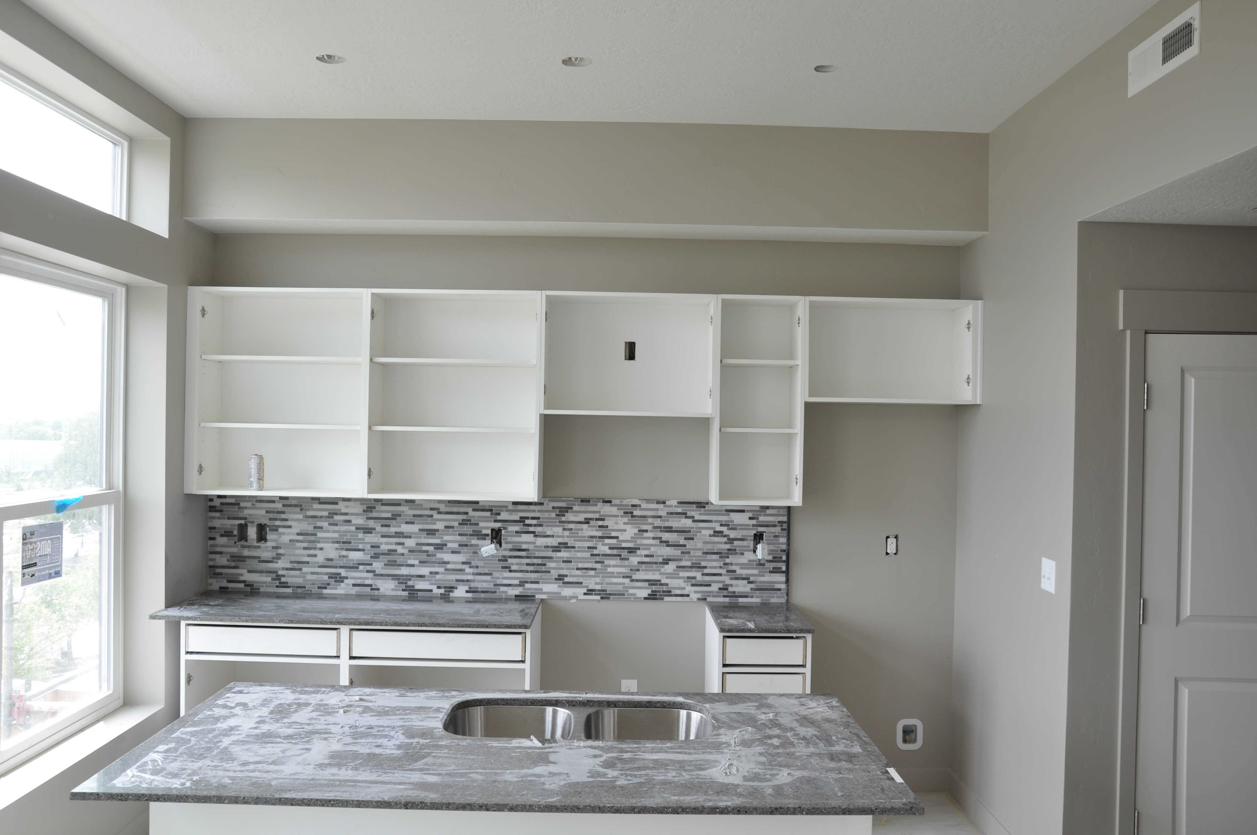 63 Apartments kitchen