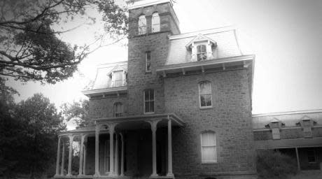 House-1024x6800_43da3497-5056-a36a-075a4fc74798127d