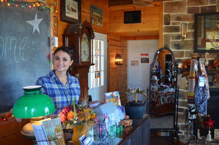 Northern Star Farm welcomes visitors to Fall Fest Weekends throughout October. Northern Star Farm welcomes visitors to Fall Fest Weekends throughout October.