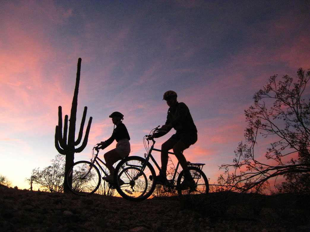 ajo-biking