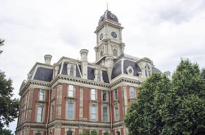 Noblesville Square