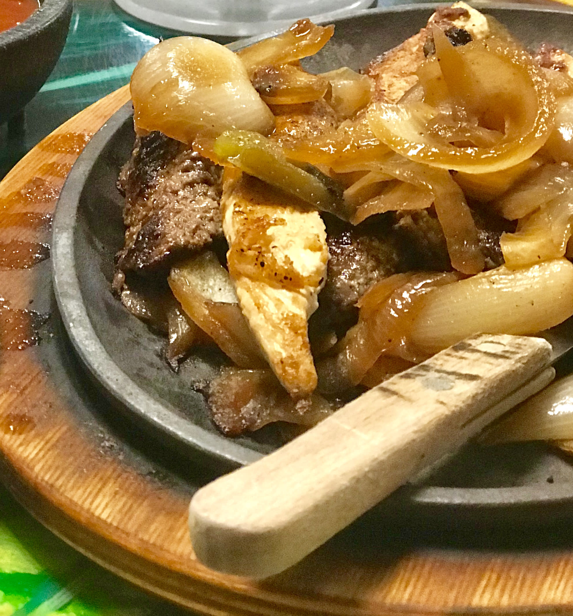 sizzling beef fajitas from carmela's