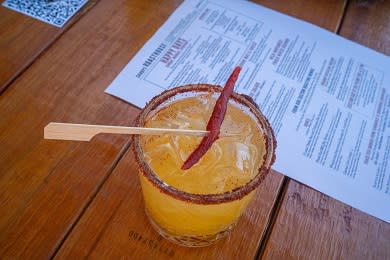Sharps Champagne Mango Margarita