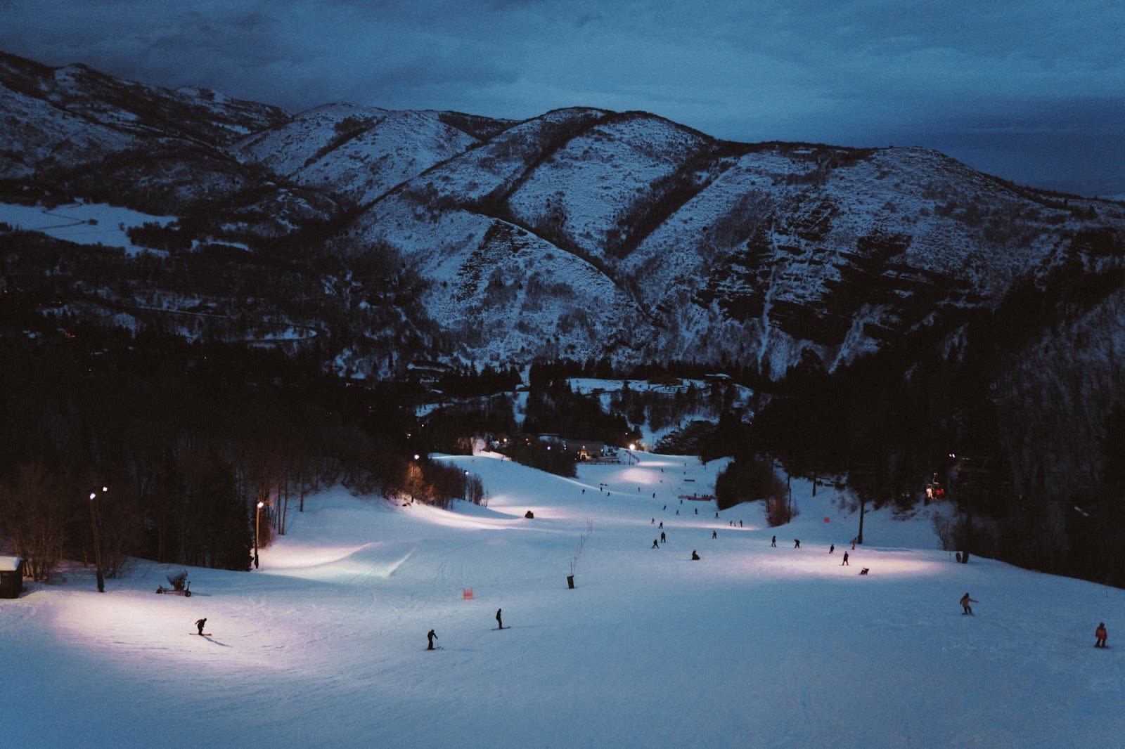 Night skiing