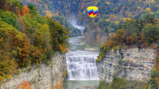 Hot air balloon over Middle Falls in Letchworth State Park