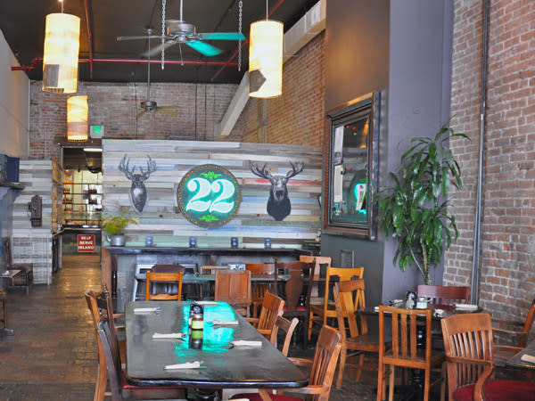 Station 22 Cafe atmosphere