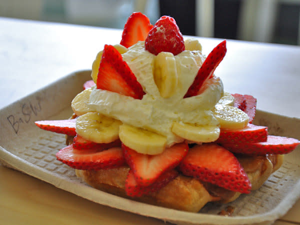 Waffle Love strawberry waffle