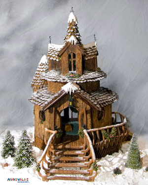 Gingerbread Houses at The Omni Grove Park Inn | ExploreAsheville.com