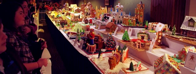 Gingerbread Houses at The Omni Grove Park Inn | ExploreAsheville.com