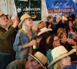 Hearne Taos Audience