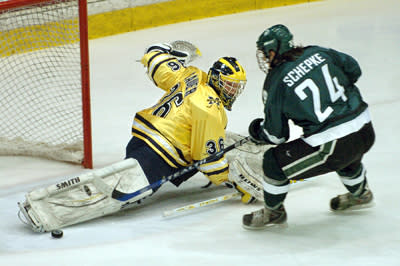 UM V MSU Hockey