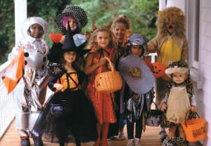 Trick or Treating in Fort Wayne Fort Wayne 73620 004 729B98AB 300x208 Trick or Treating in Fort Wayne