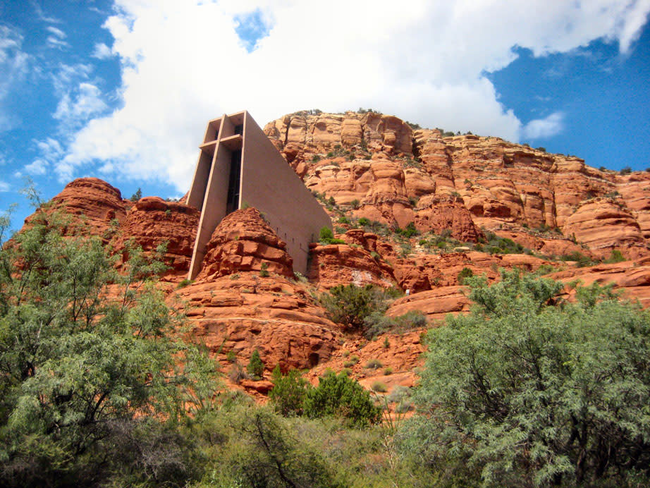 chapel of the holy cross