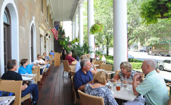 Places to Eat in Saratoga