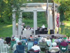 visitor-concert