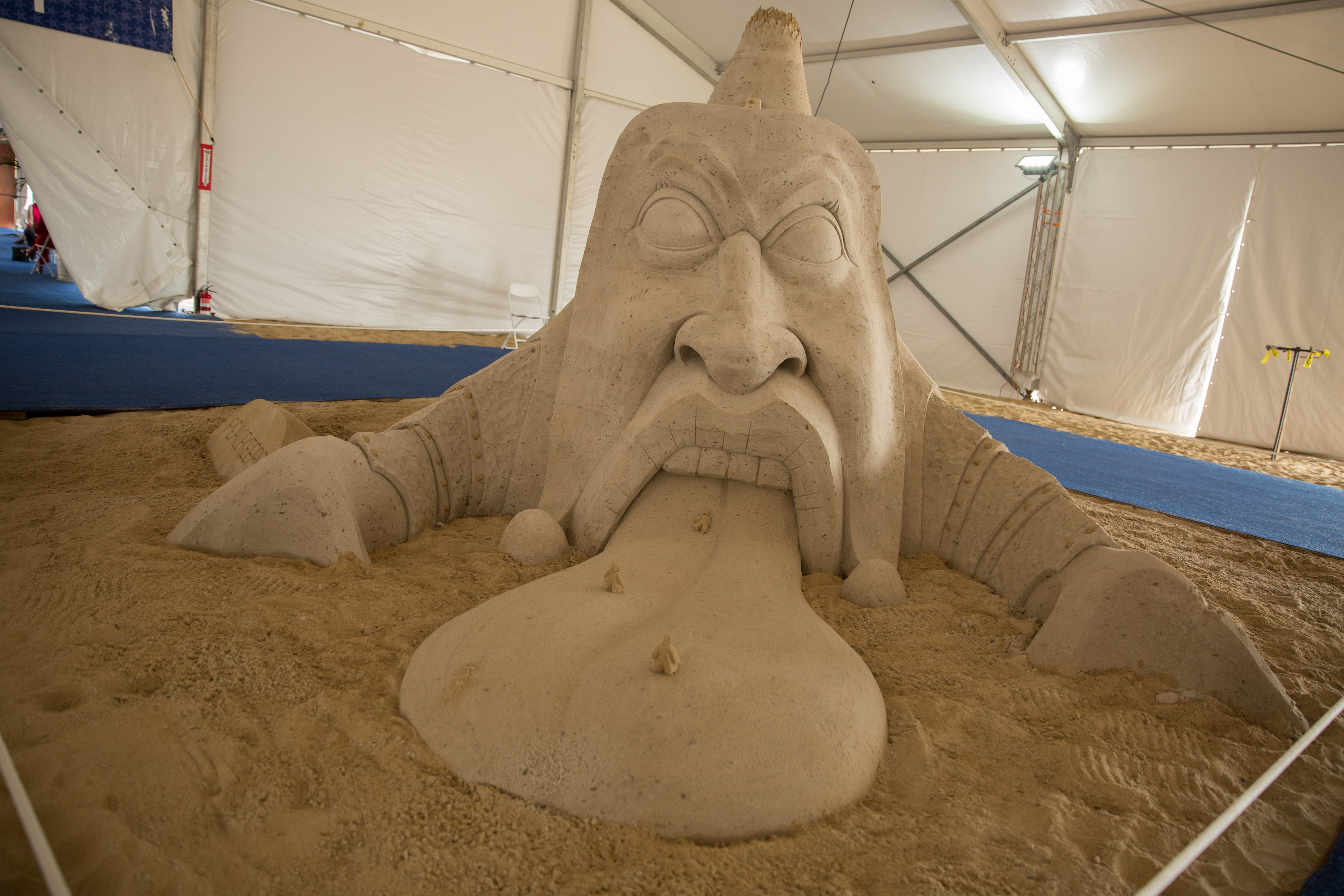 Sandscapes Neptune Festival Sand Sculptures are Built to Impress