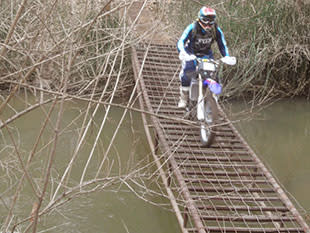 Bridge Crossing - GKTR Enduro