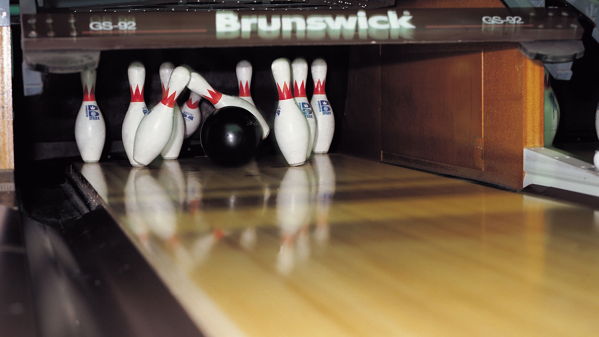 fantasy lanes bowling center