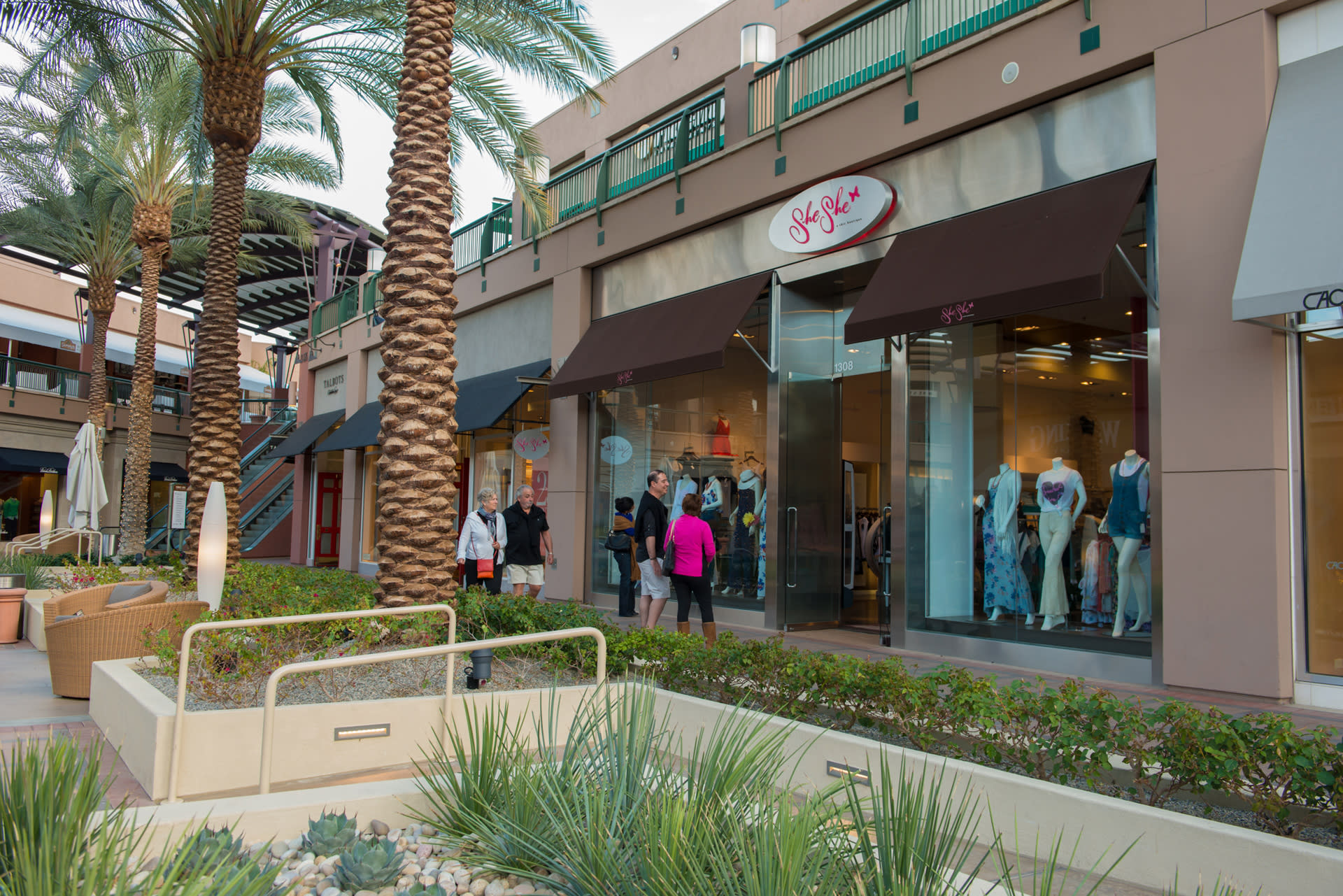 The Shops at Palm Desert