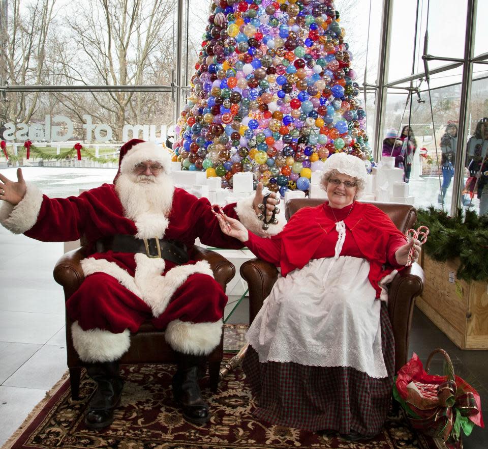 Holiday Open House at Corning Museum of Glass courtesy of Corning Museum of Glass