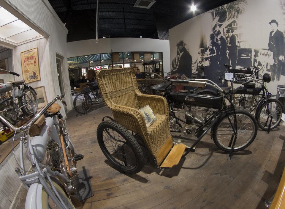 Glenn Curtiss Bikes courtesy of Stu Gallagher